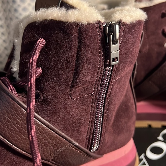 COACH, Urban Hiker Mix Mat Boots. Smooth leather. Color: Oxblood, size 6.5 B - Picture 11 of 12